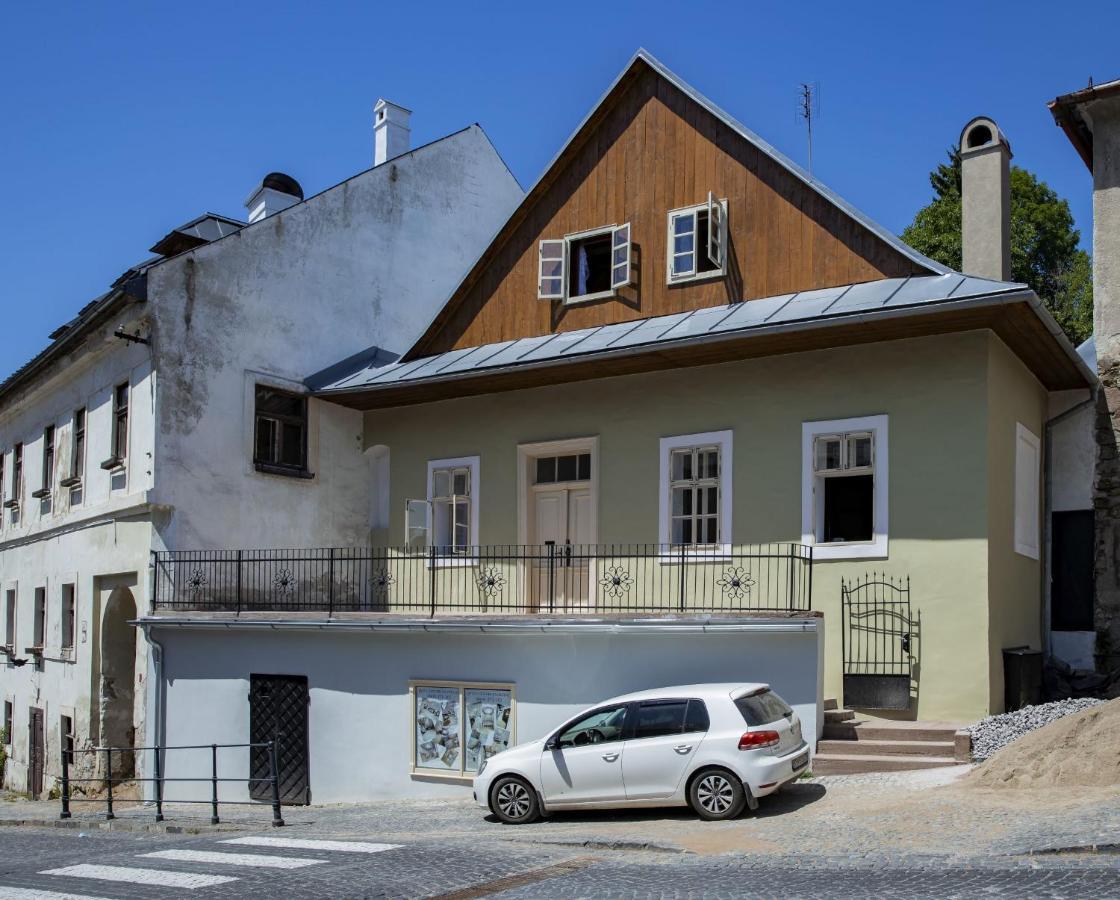 Apartman Charlotte V Dome So Studnou Na Streche Banská Štiavnica Eksteriør billede